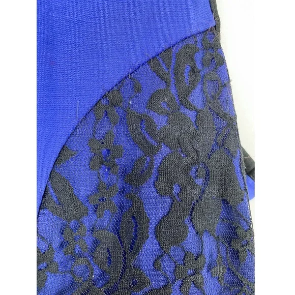 Torrid Lace Sleeveless Peplum Blouse Top, Blue‎ - Size 2 - Picture 7 of 8